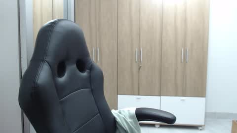 Snapshot of roxanalove7 chatting on 02-08-25, 02:15 Roxana online show from 02-08-25, 02:15