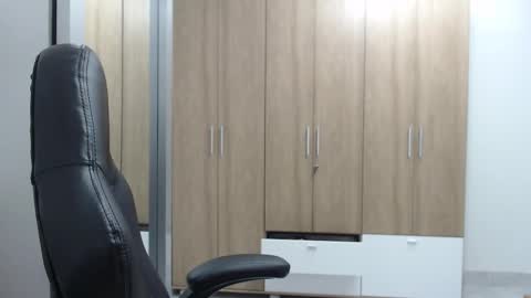 Snapshot of roxanalove7 chatting on 02-10-25, 01:24 Roxana online show from 02-10-25, 01:24