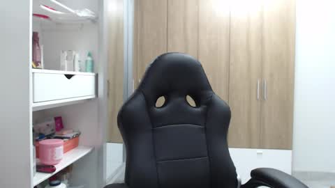 Snapshot of roxanalove7 chatting on 02-11-25, 10:07 Roxana online show from 02-11-25, 10:07