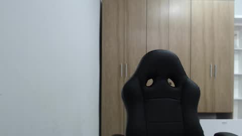 Roxana online show from 12-13-25, 07:53