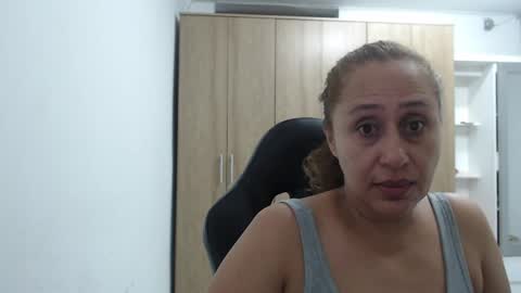 Roxana online show from 06-08-26, 01:28
