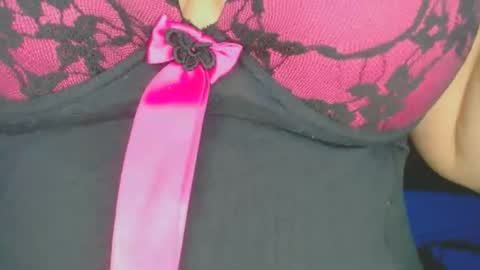 roxanasexy2025 online show from 10-01-25, 12:11