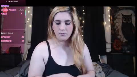 Silver online show from 10-31-25, 01:17