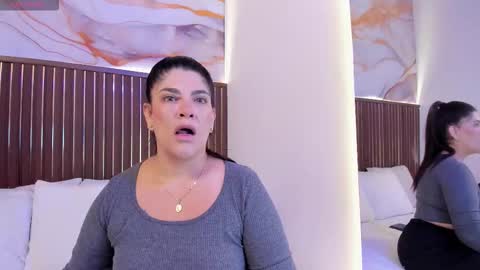 Roxie  online show from 10-10-25, 11:42