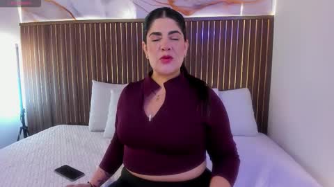 Roxie  online show from 10-24-25, 12:23