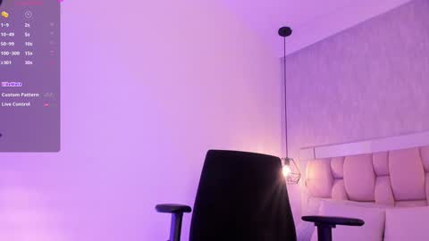 Roxie  online show from 01-30-25, 08:53