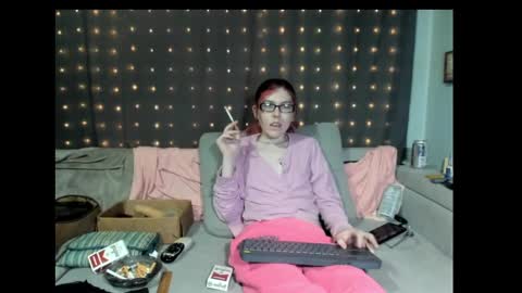 roxihazeleyes online show from 02-23-25, 08:28