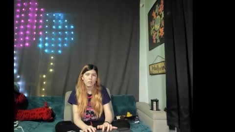 roxihazeleyes online show from 12-01-25, 03:33