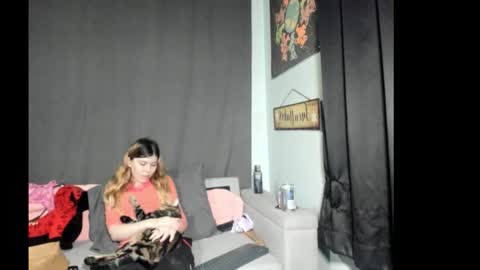 roxihazeleyes online show from 02-05-26, 04:28