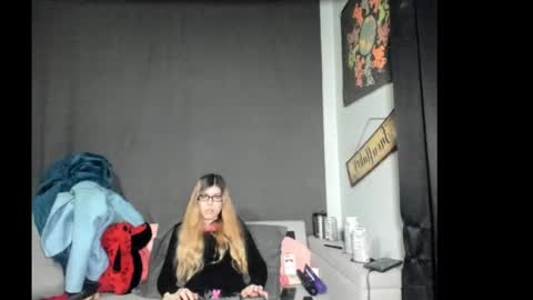 roxihazeleyes online show from 02-13-26, 08:54