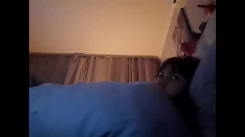 Snapshot of roxolanaa_sexy chatting on 01-24-25, 03:43 ROXOLANAA SEXY online show from 01-24-25, 03:43