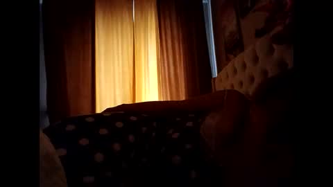 Snapshot of roxolanaa_sexy chatting on 12-05-25, 09:18 ROXOLANAA SEXY online show from 12-05-25, 09:18