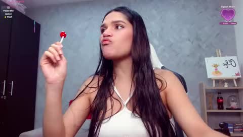 Snapshot of roxxi_2110 chatting on 10-05-25, 01:59 roxxi_2110 online show from 10-05-25, 01:59