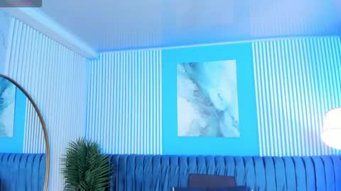 Snapshot of roxy_hell chatting on 09-28-25, 12:54 Roxy hell online show from 09-28-25, 12:54