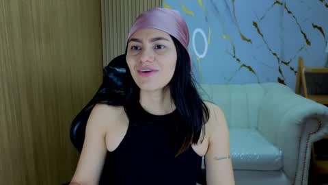 Snapshot of roxy_luxe_tf chatting on 07-05-26, 12:45 Roxy online show from 07-05-26, 12:45