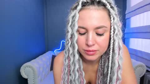 Roxy online show from 01-08-25, 07:55