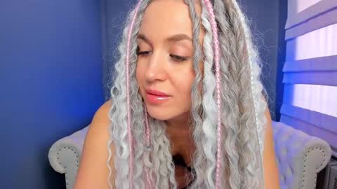 Roxy online show from 01-25-25, 08:10