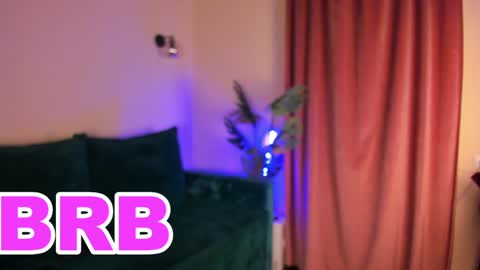 roxy_riot_ online show from 02-02-25, 04:37