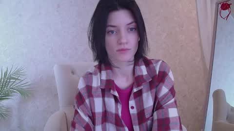 roxy_riot_ online show from 03-04-25, 01:23