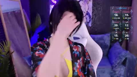 Snapshot of roxy_riot_ chatting on 01-16-26, 01:31 roxy_riot_ online show from 01-16-26, 01:31