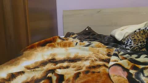 roxy secrets online show from 02-12-25, 04:44