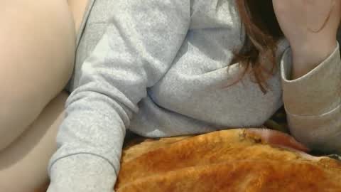 roxy secrets online show from 02-12-25, 10:59