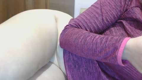 roxy secrets online show from 02-25-25, 09:24