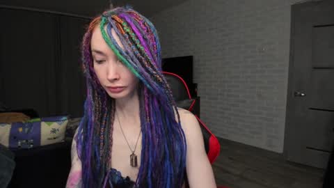 Roxy online show from 12-17-24, 07:04