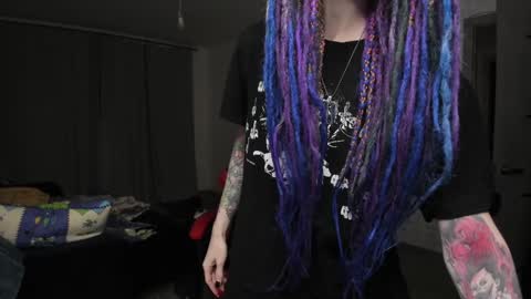 Roxy online show from 12-17-24, 11:05