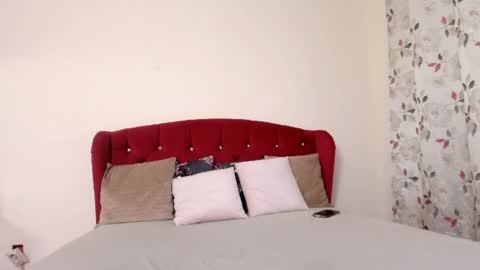 Roxy online show from 03-24-26, 05:34