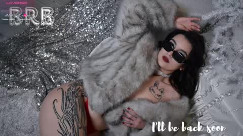 Roxy online show from 03-01-25, 09:04