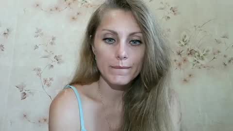 roxyfox18x01 online show from 07-27-26, 08:32