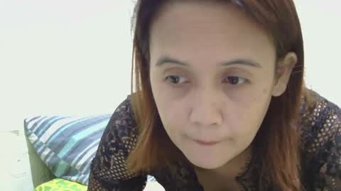 Snapshot of roxyluvv chatting on 01-12-26, 08:19 roxyluvv online show from 01-12-26, 08:19