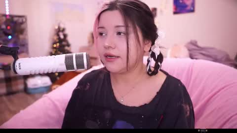 roxysuh online show from 09-10-25, 06:46