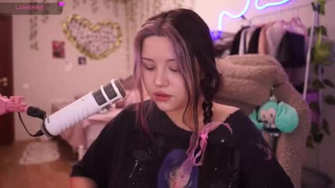 roxysuh online show from 12-14-25, 07:03