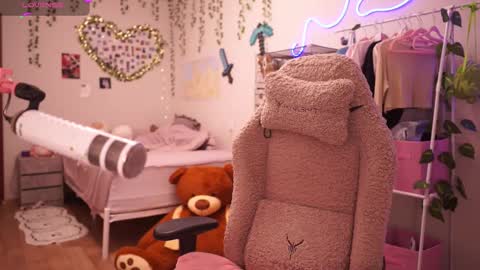 roxysuh online show from 02-15-26, 07:51