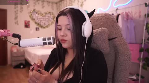 roxysuh online show from 04-27-26, 08:34