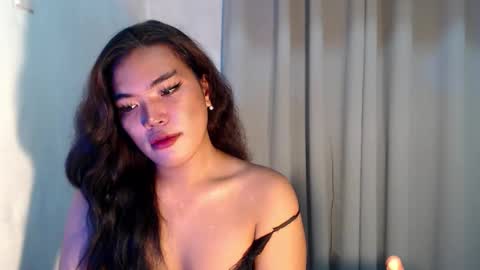 royaltymarcela6969 online show from 11-13-25, 11:47