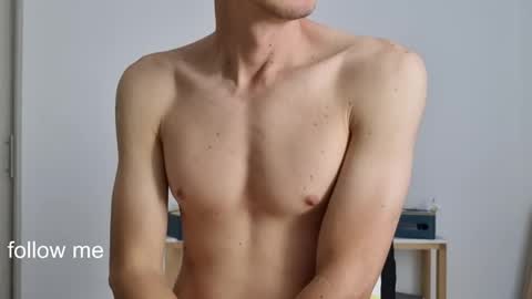 Roy online show from 04-15-26, 01:56