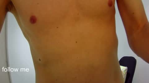 Roy online show from 04-28-26, 02:27