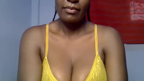 Snapshot of rozie34 chatting on 02-25-26, 10:25 rozie34 online show from 02-25-26, 10:25