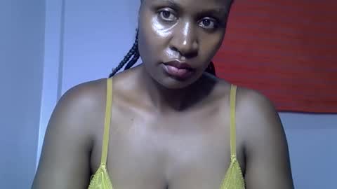 Snapshot of rozie34 chatting on 03-13-26, 07:09 rozie34 online show from 03-13-26, 07:09