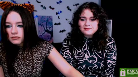 Snapshot of rozmary_ket chatting on 12-17-24, 11:06 Im Rozmary nice to meet you 3 online show from 12-17-24, 11:06