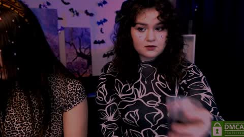 Snapshot of rozmary_ket chatting on 12-17-24, 02:11 Im Rozmary nice to meet you 3 online show from 12-17-24, 02:11