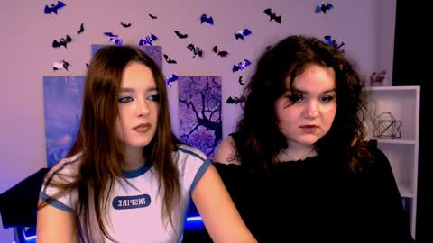 Snapshot of rozmary_ket chatting on 12-18-24, 12:40 Im Rozmary nice to meet you 3 online show from 12-18-24, 12:40