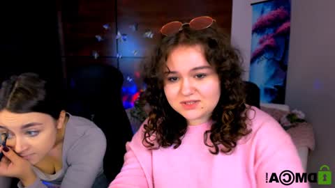 Snapshot of rozmary_ket chatting on 12-23-24, 07:49 Im Rozmary nice to meet you 3 online show from 12-23-24, 07:49