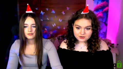 Snapshot of rozmary_ket chatting on 12-23-24, 10:53 Im Rozmary nice to meet you 3 online show from 12-23-24, 10:53