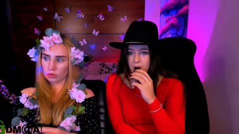 Snapshot of rozmary_ket chatting on 12-30-24, 02:08 Im Rozmary nice to meet you 3 online show from 12-30-24, 02:08