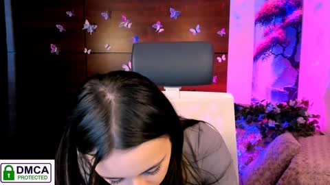 Snapshot of rozmary_ket chatting on 01-30-25, 12:16 Im Rozmary nice to meet you 3 online show from 01-30-25, 12:16