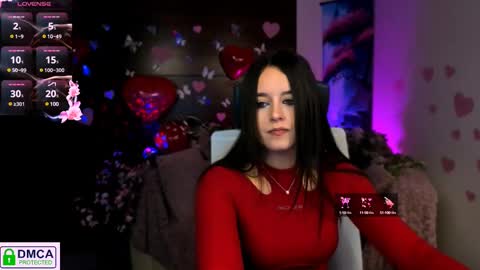 Snapshot of rozmary_ket chatting on 02-14-25, 03:05 Im Rozmary nice to meet you 3 online show from 02-14-25, 03:05